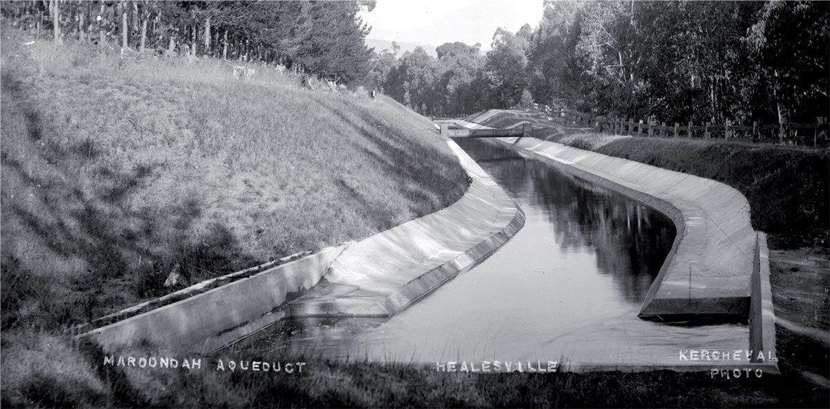 Black and white historic photo of Maroondah Aqueduct